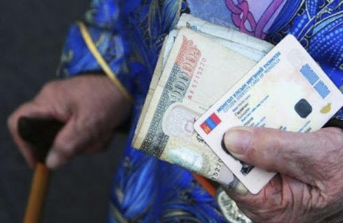 Хувийн тэтгэврийн хуулийг улстөрчдийн сонирхлоор батлах уу
